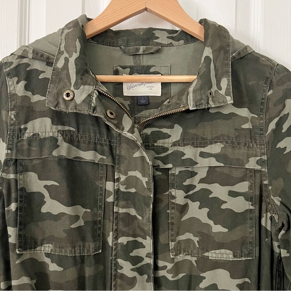 Universal Thread Women’s Green Camo Canvas Cotton Utility Jacket Hooded S Small - Picture 2 of 8
